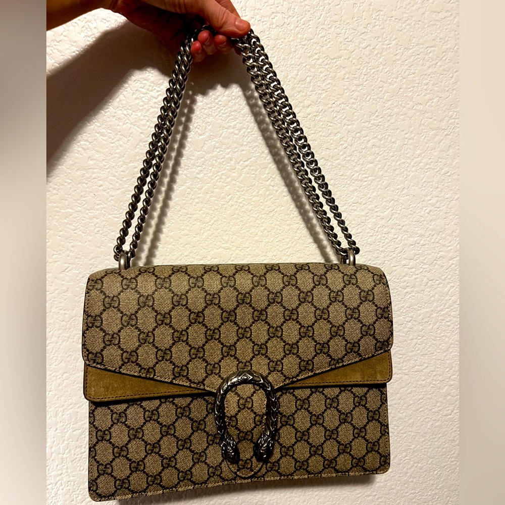 Gucci Dionysus GG large shoulder bag. Like new.
